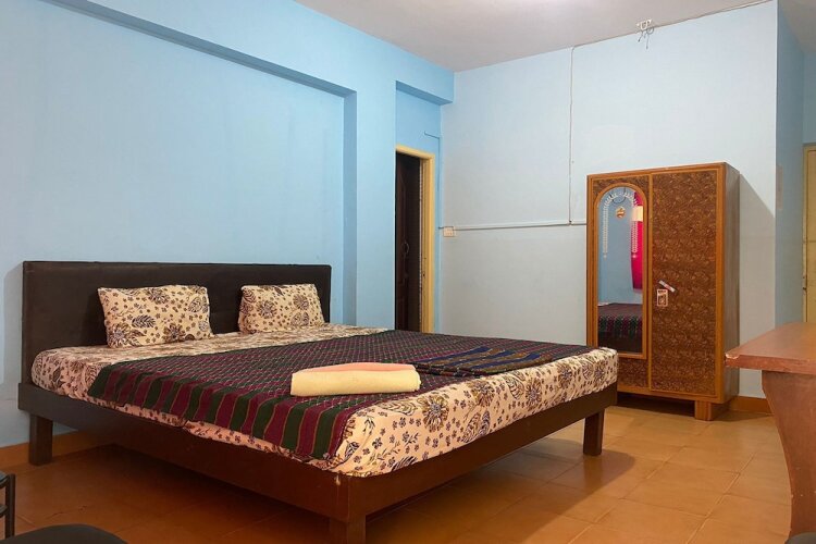 akash guest house