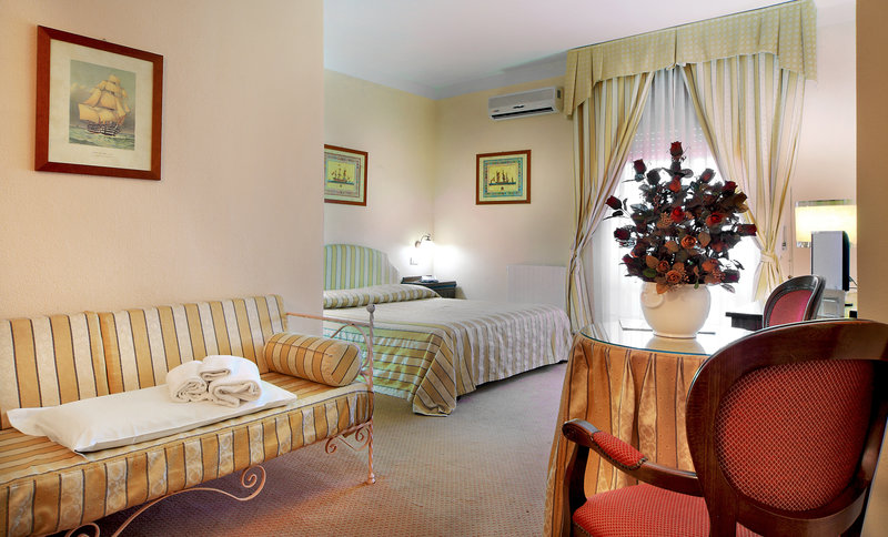 colonna palace mediterraneo