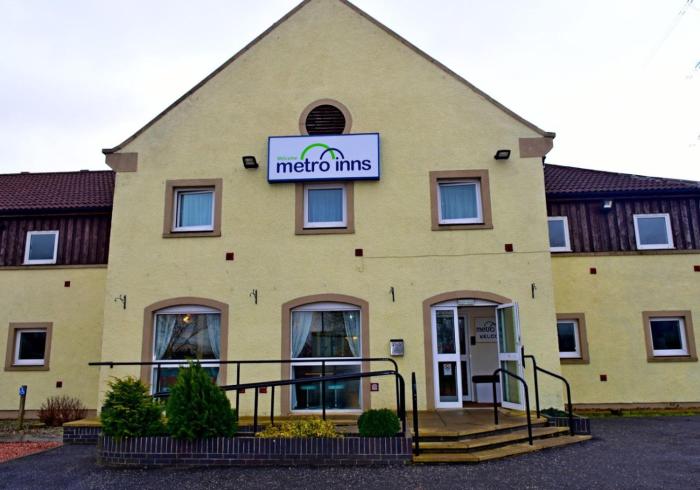 metro inns falkirk