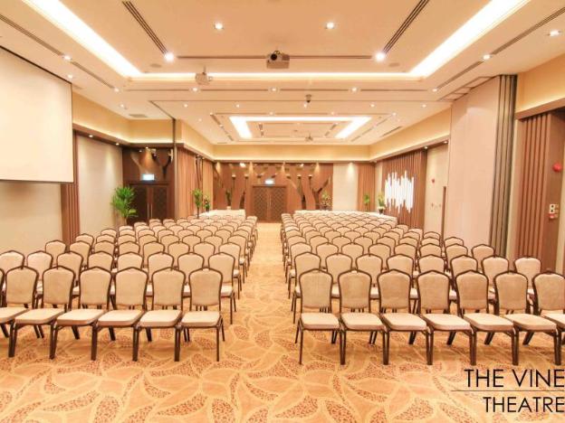 metropolitan ymca singapore