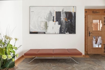 Hotel Muller - Mountain Lodge,Pontresina>>Bever,3 star