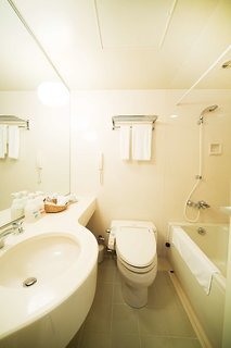 rembrandt hotel ebina