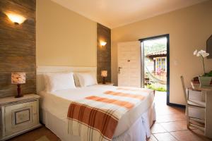 pousada corsario paraty