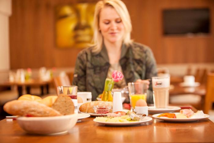 hotel pension golingen