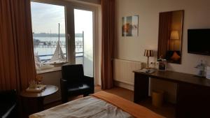 hotel strandhalle