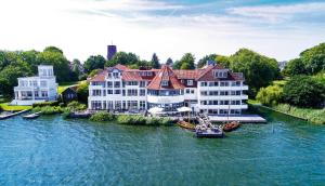 Seehotel Fahrhaus,Lower Saxony>>Bad Zwischenahn,4 star