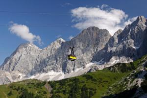 hotel dachstein