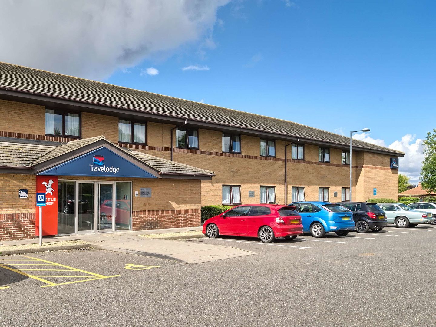 travelodge peterborough eye green