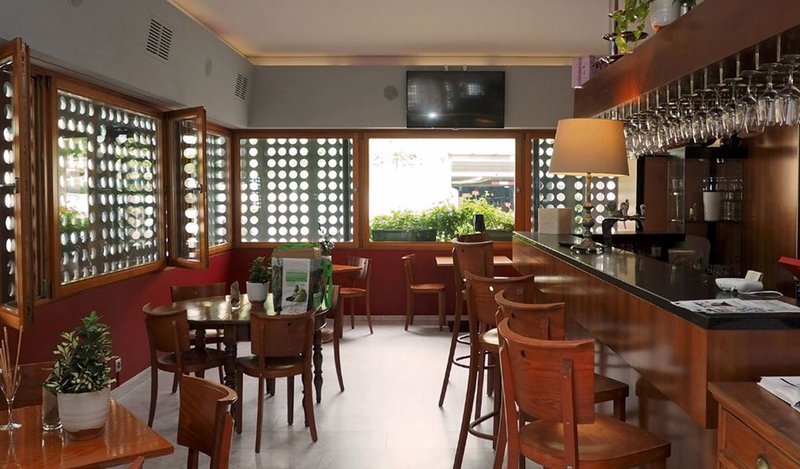 hotel real nyon by happyculture