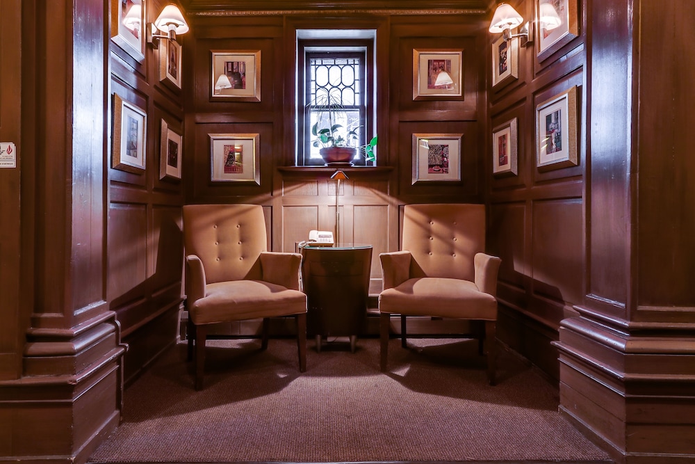 alexander inn