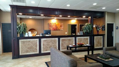 Super 8 By Wyndham Atoka,In Atoka,3 star