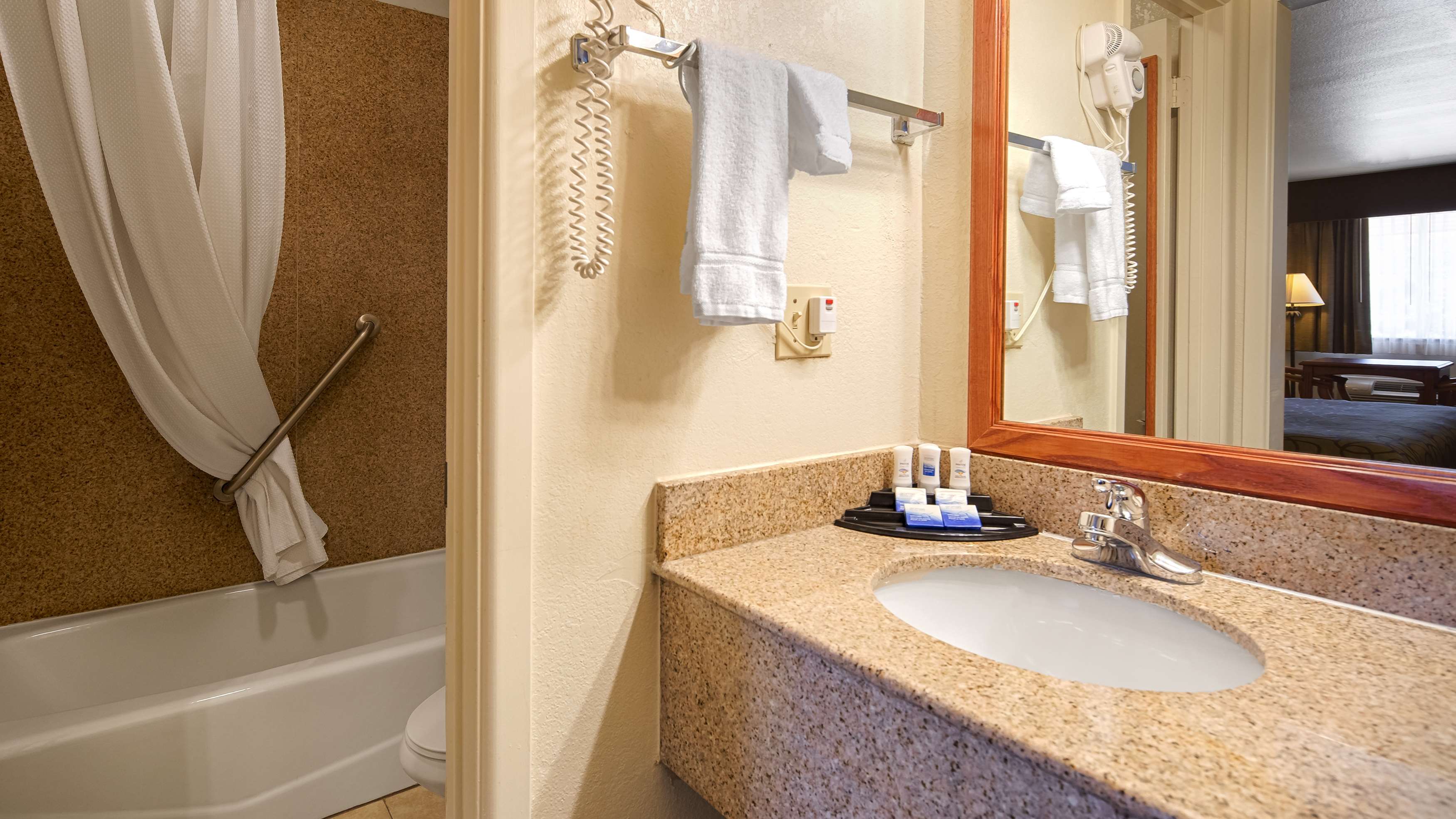 best western caprock inn