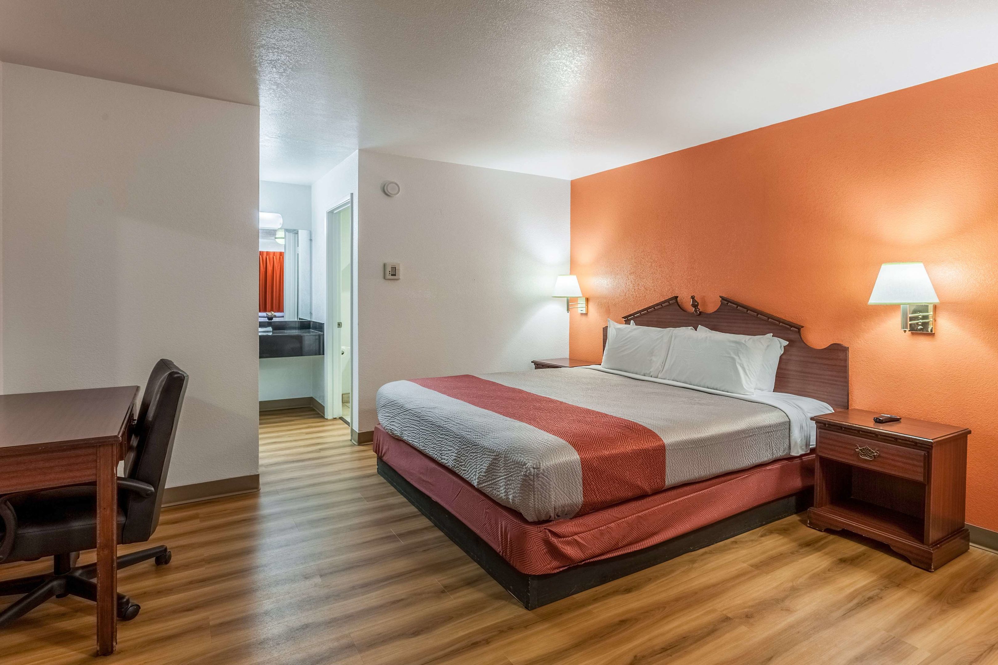 super 8 by wyndham dunnigan