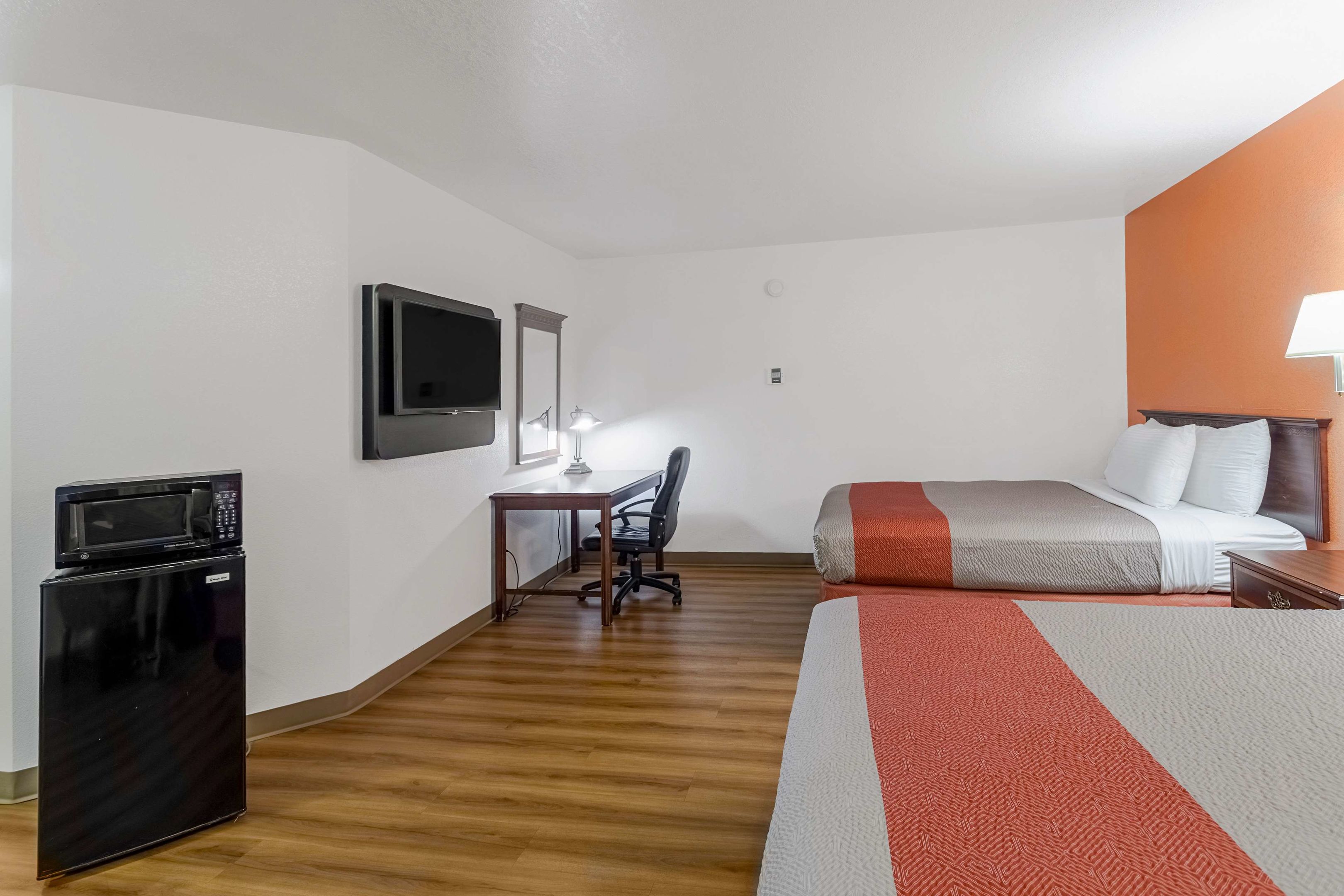 super 8 by wyndham dunnigan