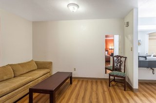 super 8 by wyndham dunnigan