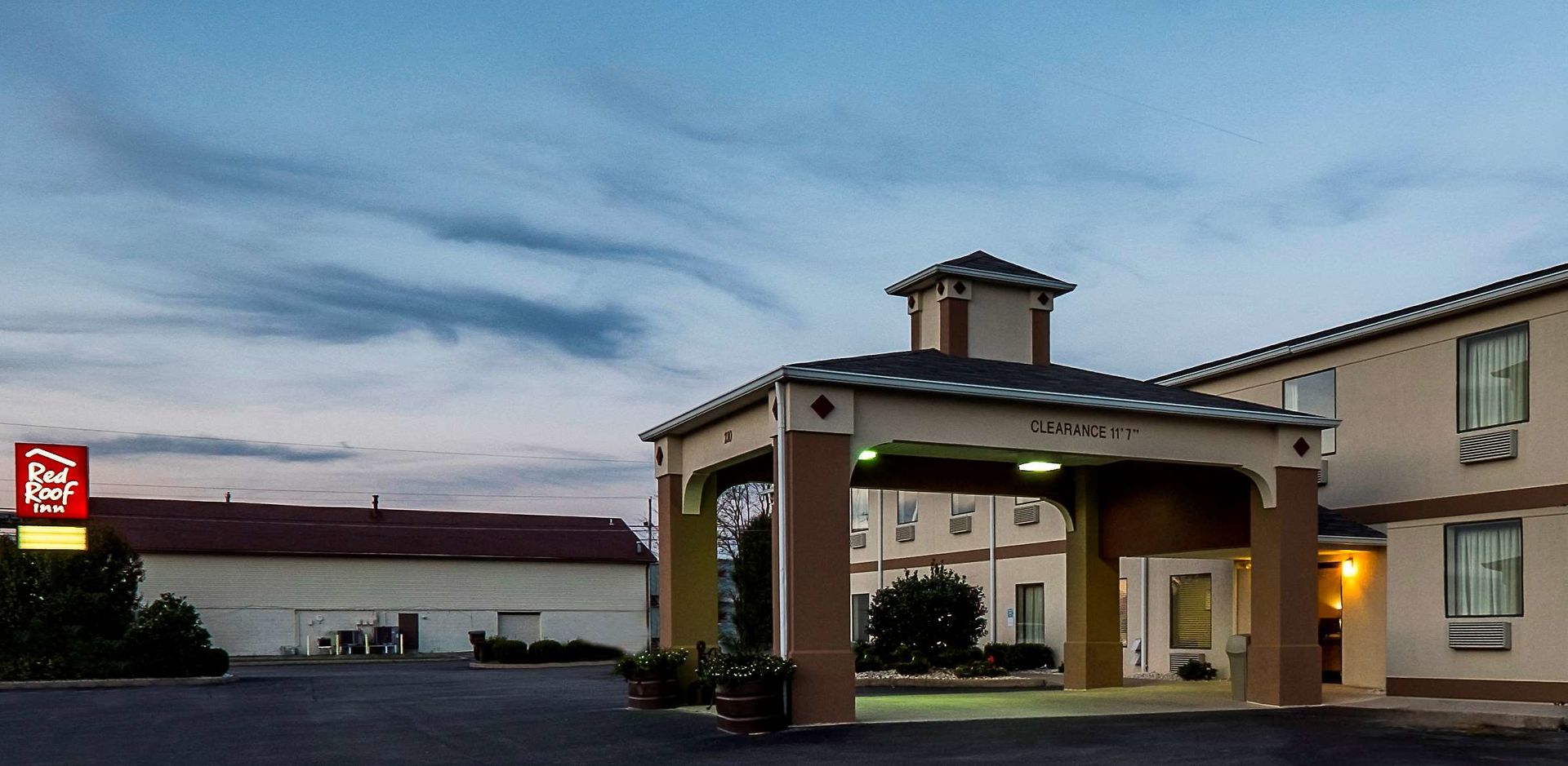 red roof inn plus danville ky