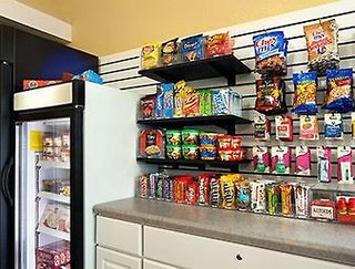 super 8 by wyndham salem