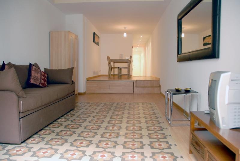 liceu apartments by gaiarooms