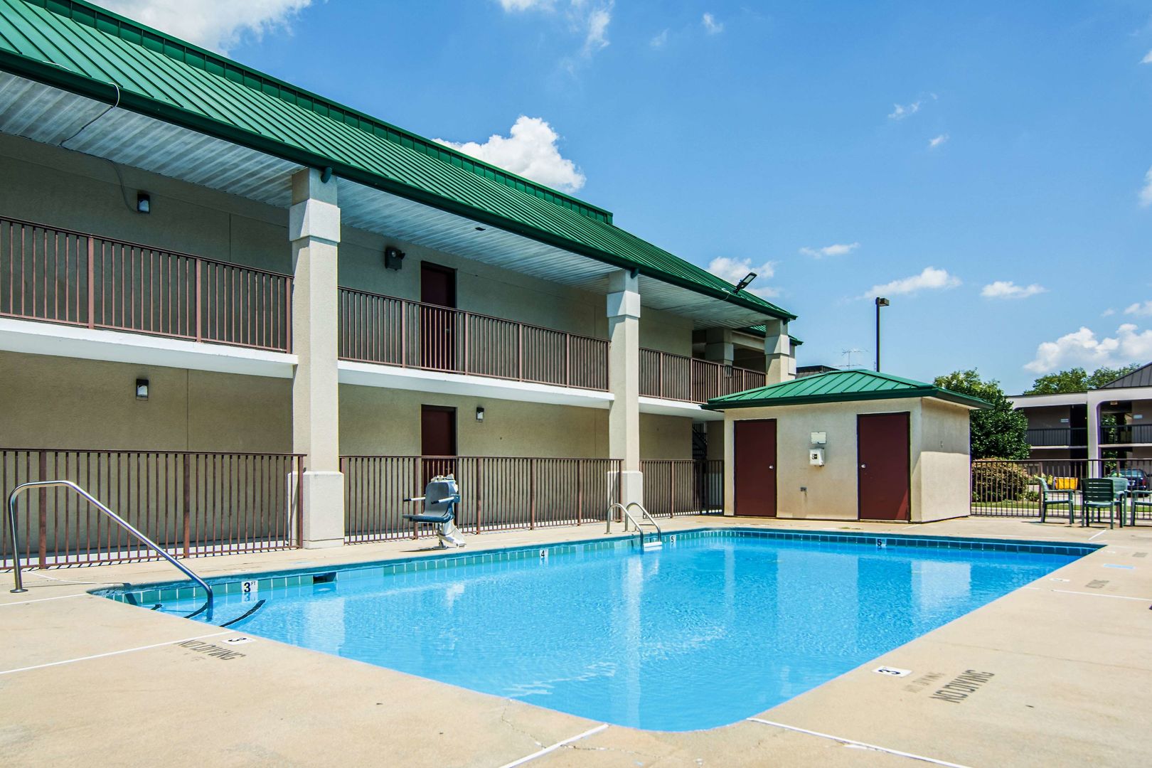red roof inn fayetteville i 95
