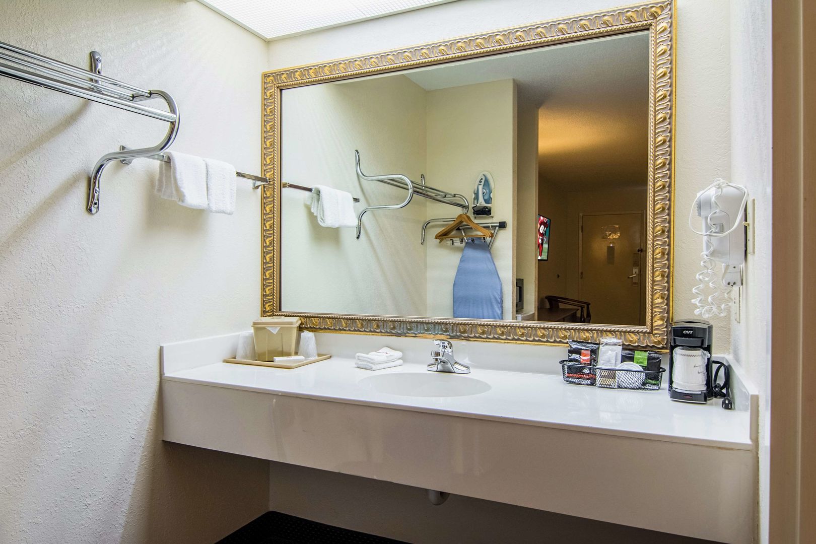 red roof inn fayetteville i 95