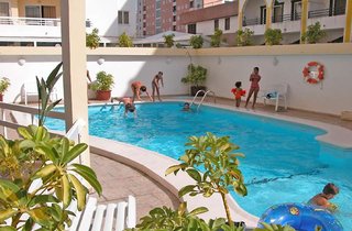 aparthotel calema avenida jardim