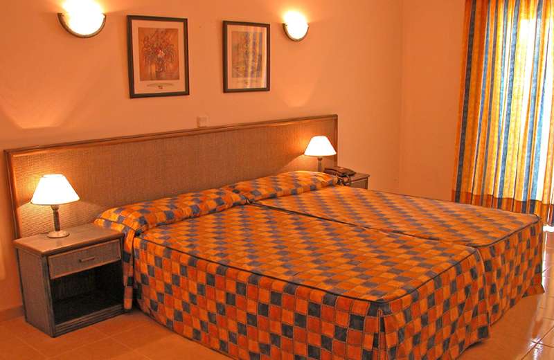 aparthotel calema avenida jardim