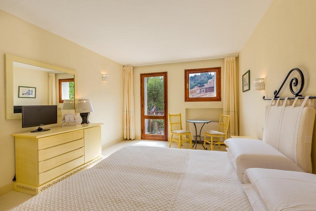 hotel cala lunga