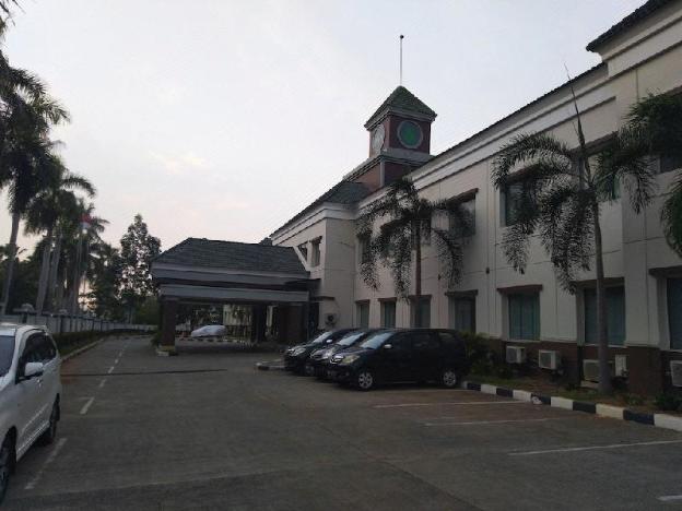 grand cikarang hotel