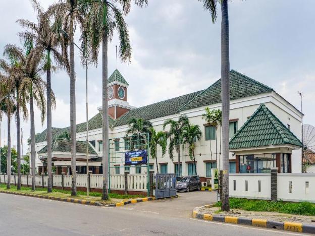 grand cikarang hotel