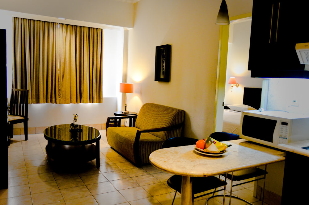 grand cikarang hotel