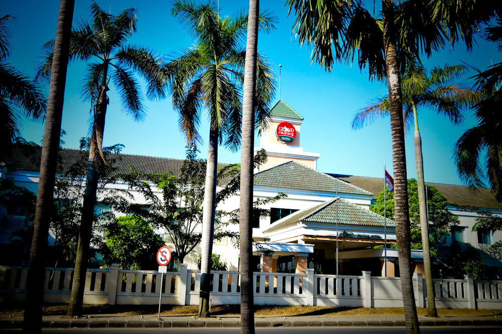 grand cikarang hotel