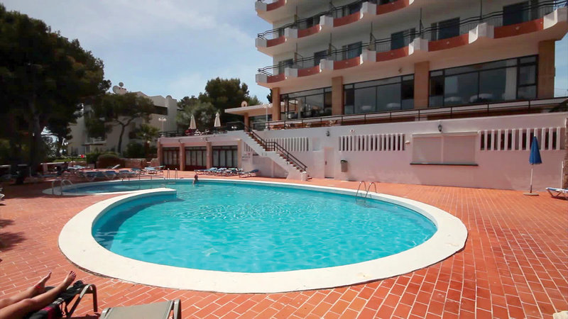 hotel cabot cala ferrera