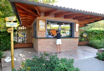 Camping Village Baia Azzurra,Grosseto>>Castiglione Della Pescaia,4 star