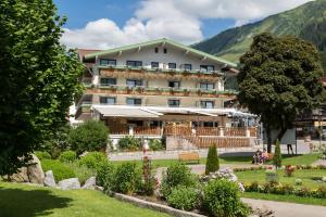 Hallers Posthotel,Bregenz>>Bizau,4 star