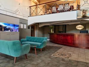 witek hotel and conference centre