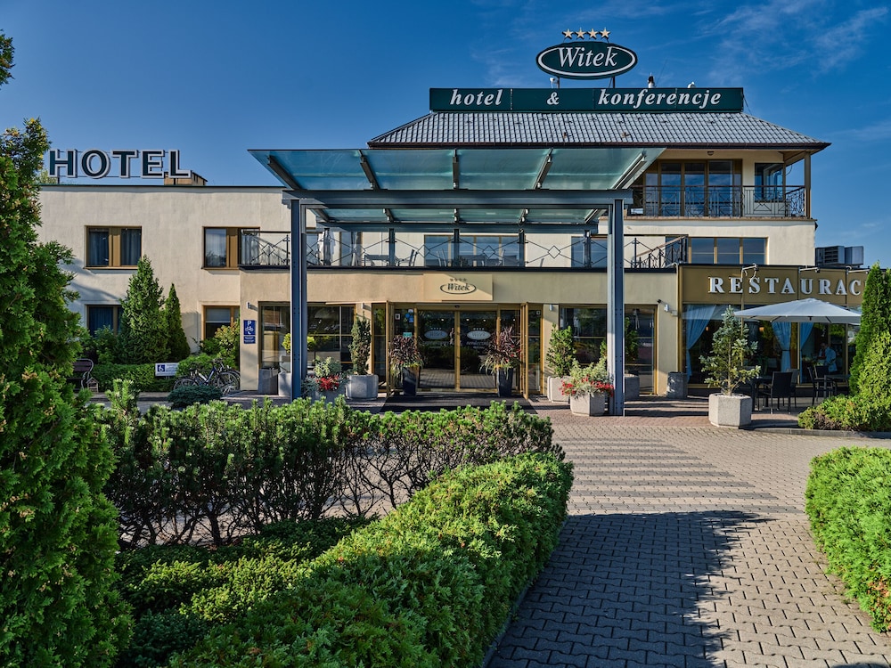 witek hotel and conference centre