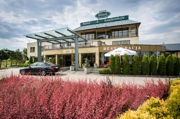 witek hotel and conference centre