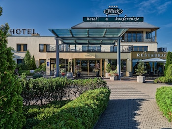 witek hotel and conference centre