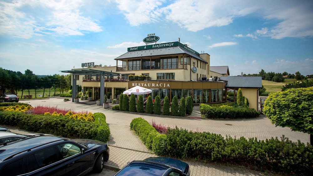 witek hotel and conference centre
