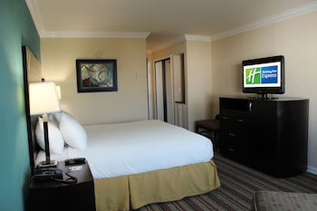 holiday inn express van nuys by ihg