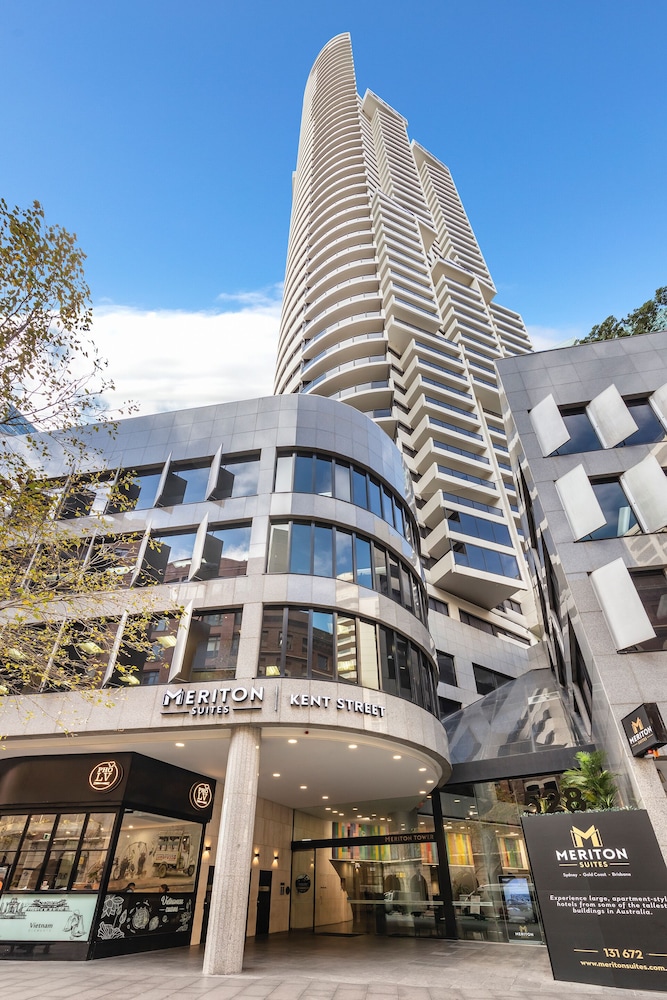 meriton suites kent street sydney