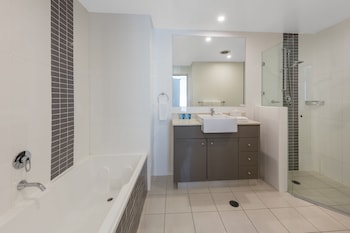 meriton suites kent street sydney