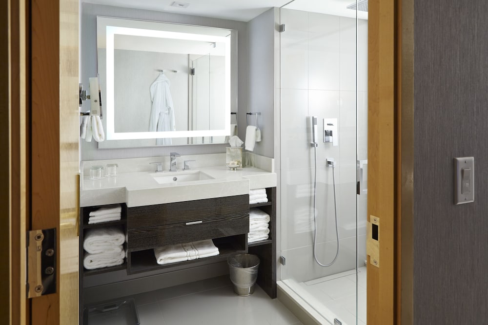 pan pacific vancouver