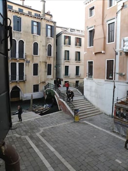 hotel alla fava