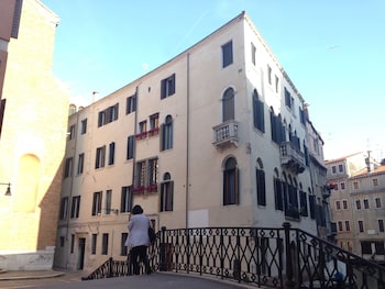 hotel alla fava
