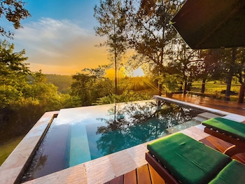 blancaneaux lodge by francis ford coppola