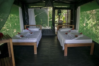 La Leona Eco Lodge,Corcovado National Park>>Carate,2.5 star