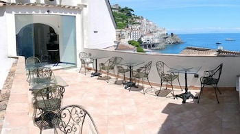 hotel croce di amalfi