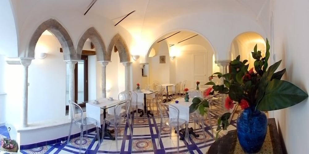 hotel croce di amalfi
