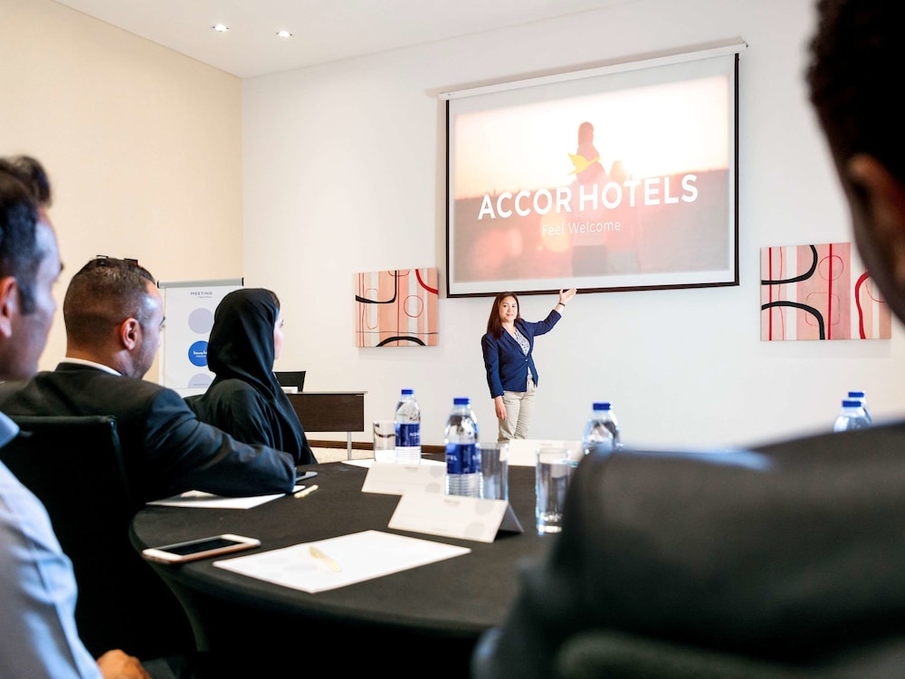 novotel abu dhabi gate